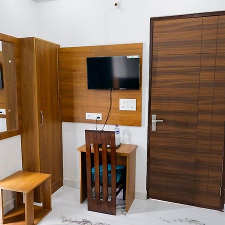 Hotel Parth Inn Rishikesh Luaran gambar