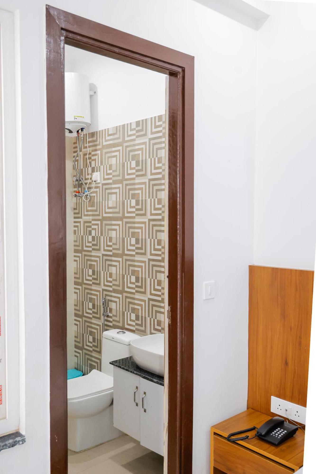 Hotel Parth Inn Rishikesh Luaran gambar