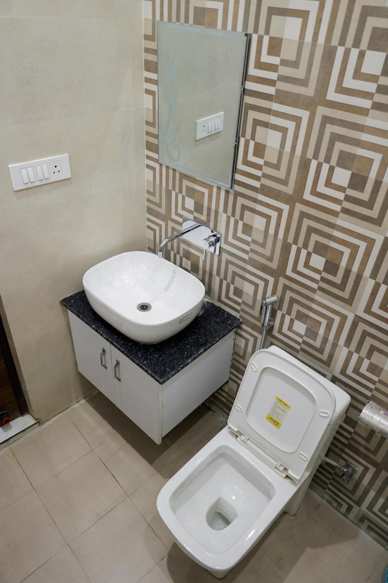 Hotel Parth Inn Rishikesh Luaran gambar